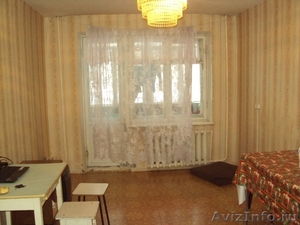 Продам 2-комнатную квартиру в Дзержинском районе - Изображение #1, Объявление #613618