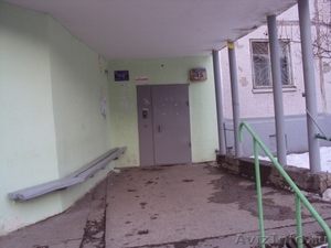 Продам 2-комнатную квартиру в Дзержинском районе - Изображение #2, Объявление #613618